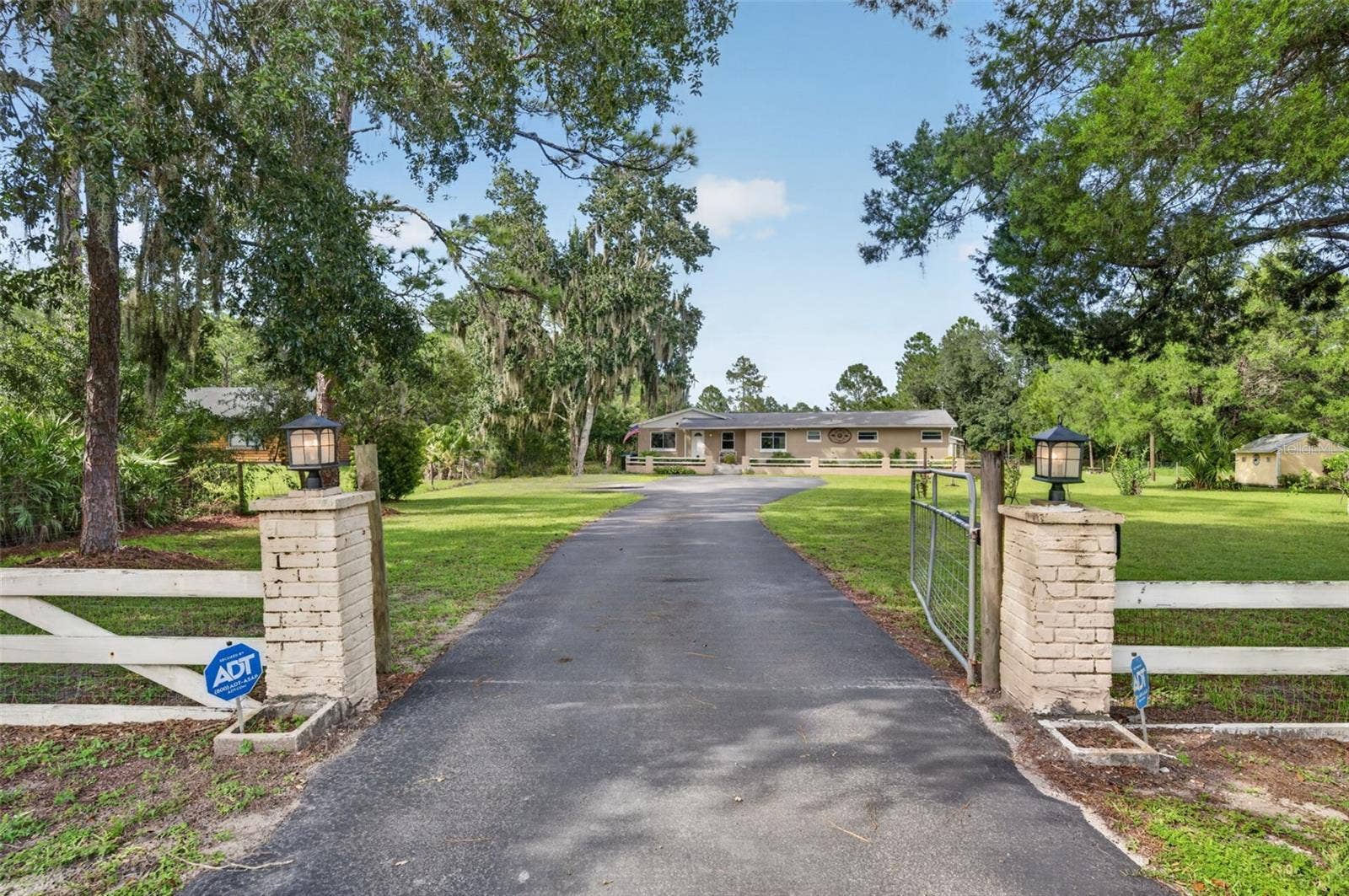 20963 E COLONIAL DRIVE, Christmas, FL 32709 20963 E COLONIAL DRIVE, Christmas, FL 32709