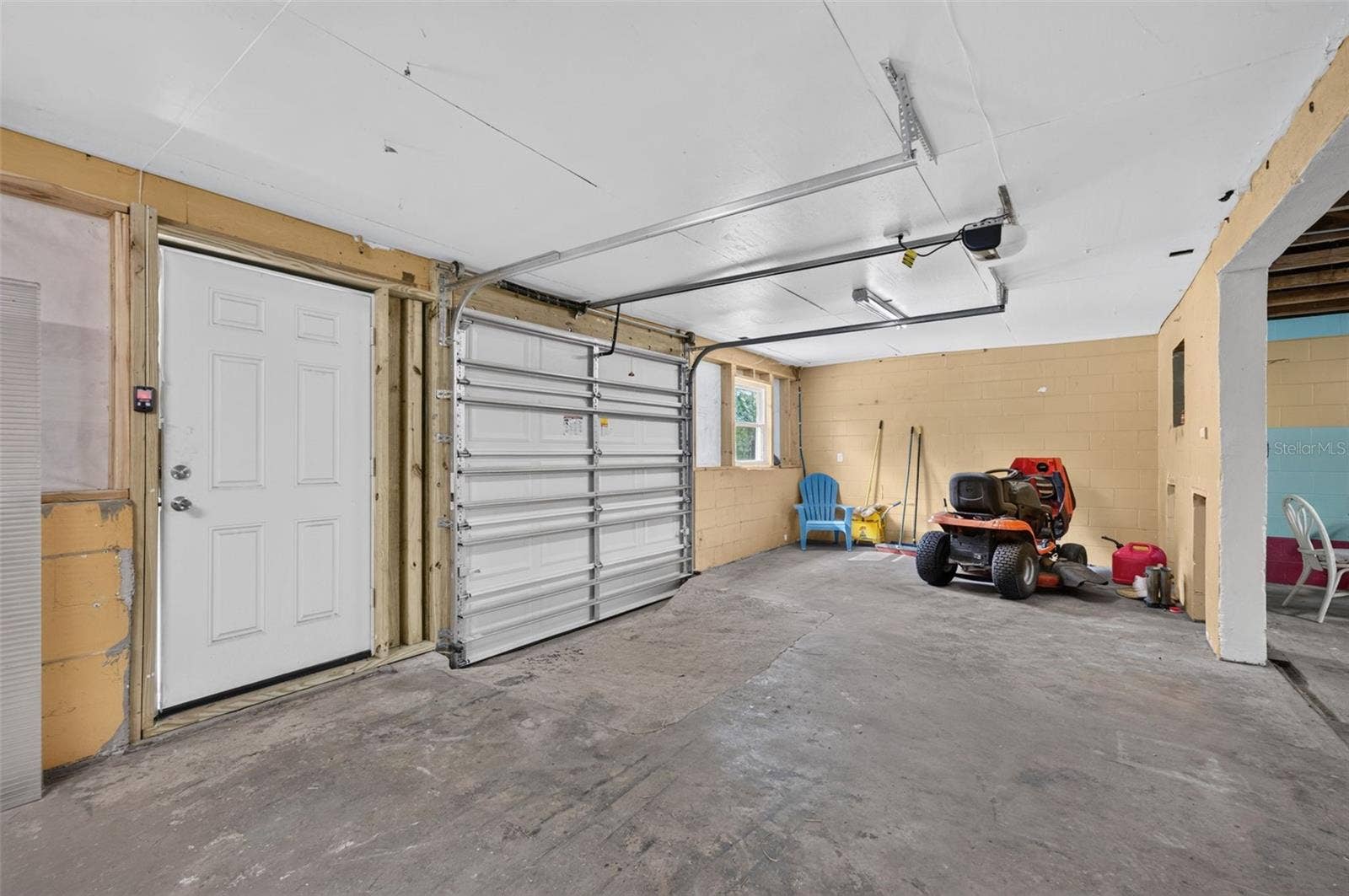20963 E COLONIAL DRIVE, Christmas, FL 32709 20963 E COLONIAL DRIVE, Christmas, FL 32709