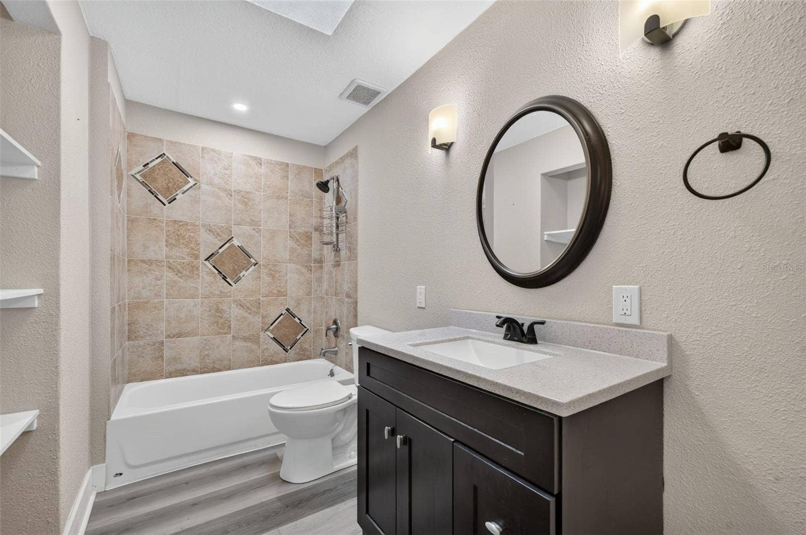 20963 E COLONIAL DRIVE, Christmas, FL 32709 20963 E COLONIAL DRIVE, Christmas, FL 32709