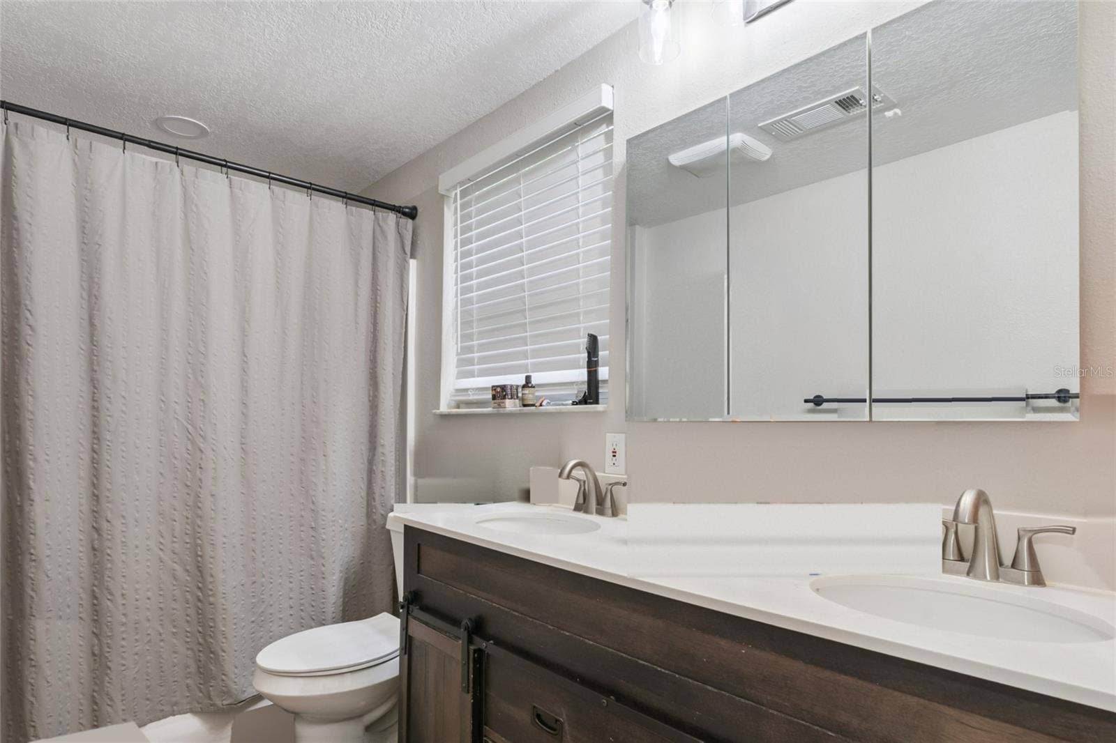 1438 CATHERINE STREET, Orlando, FL 32801 1438 CATHERINE STREET, Orlando, FL 32801
