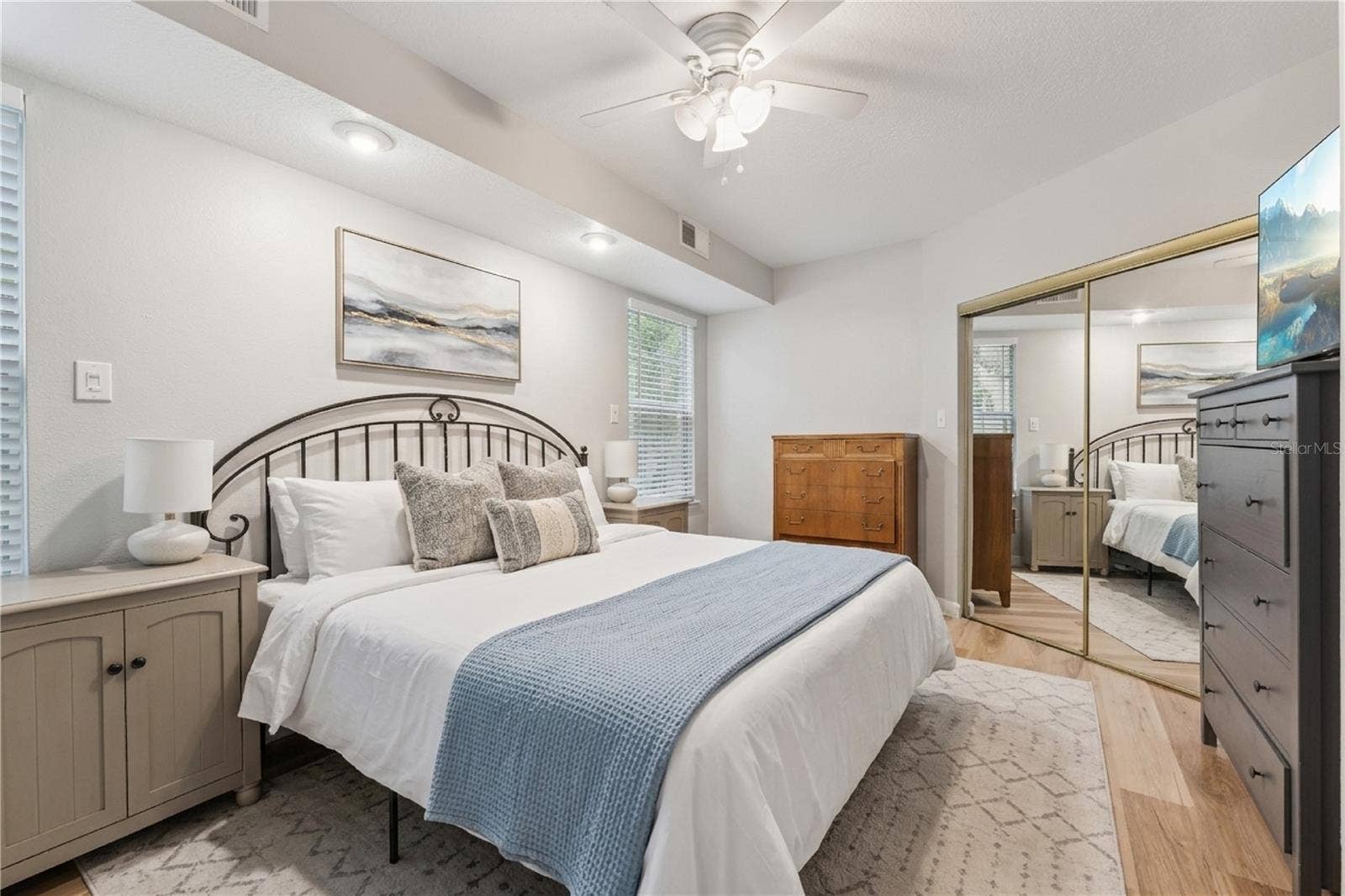 1438 CATHERINE STREET, Orlando, FL 32801 Downstairs 2/1.5