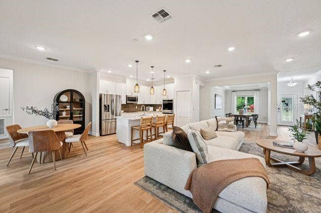 Model home - actual features may vary.