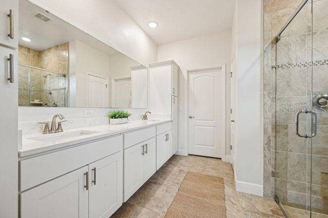 Model home - actual features may vary.
