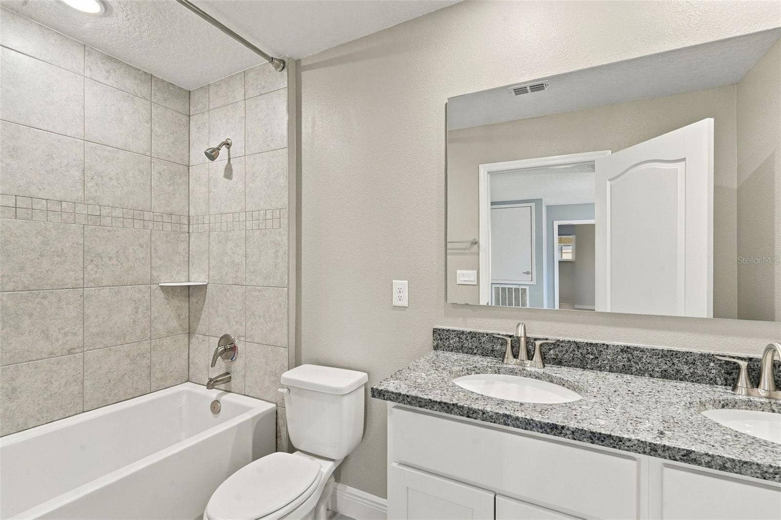 1684 ANDOVER RIDGE DRIVE, Deland, FL 32720 1684 ANDOVER RIDGE DRIVE, Deland, FL 32720