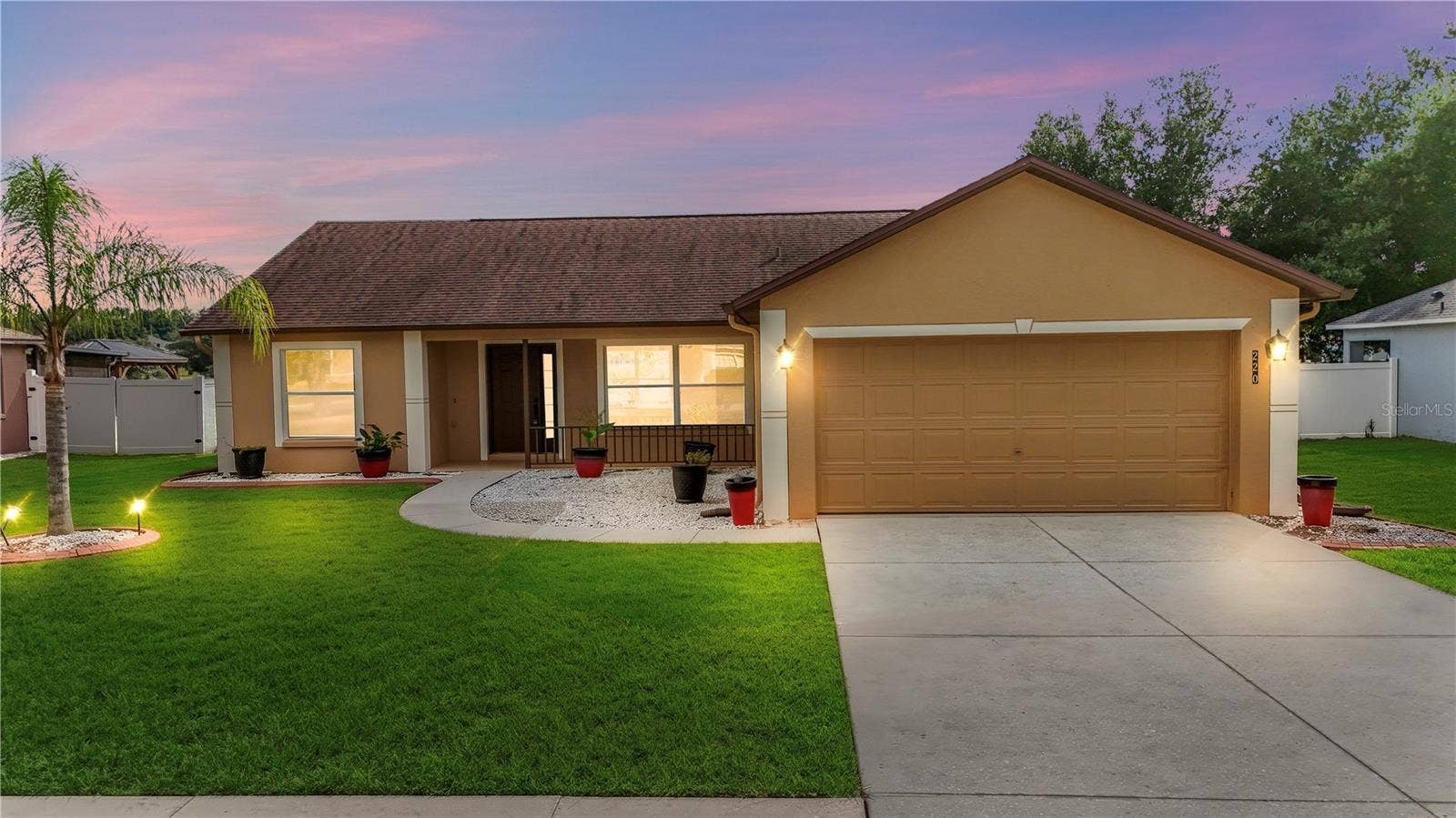 220 VALLEY EDGE DRIVE, Minneola, FL 34715 220 VALLEY EDGE DRIVE, Minneola, FL 34715