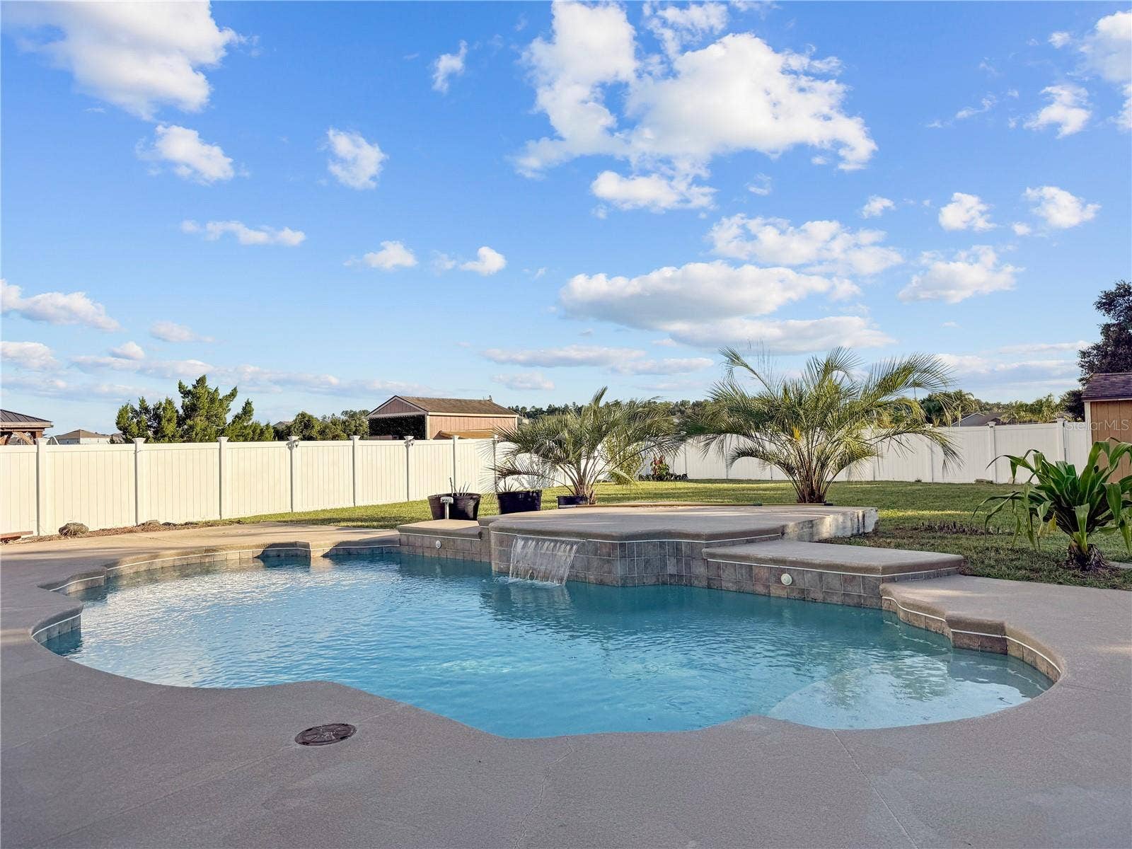 220 VALLEY EDGE DRIVE, Minneola, FL 34715 220 VALLEY EDGE DRIVE, Minneola, FL 34715