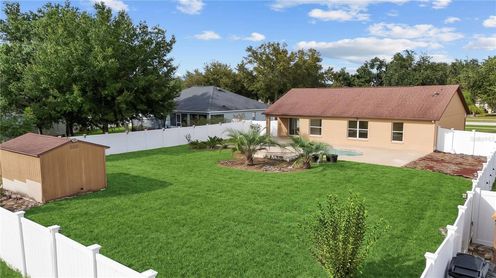 220 VALLEY EDGE DRIVE, Minneola, FL 34715 220 VALLEY EDGE DRIVE, Minneola, FL 34715