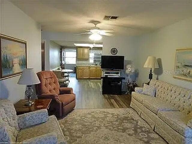 26 W RAYMOND STREET, Avon Park, FL 33825 26 W RAYMOND STREET, Avon Park, FL 33825