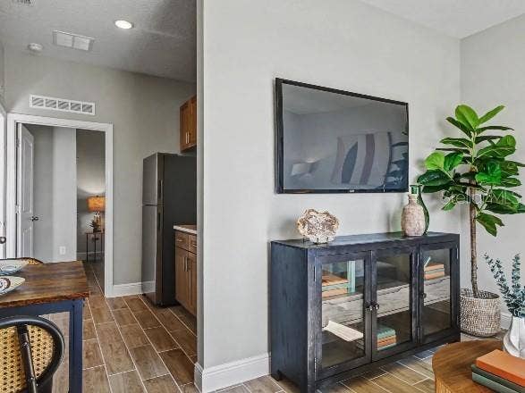 4349 WINESAP WAY, Lakeland, FL 33810 Model home - actual features may vary.