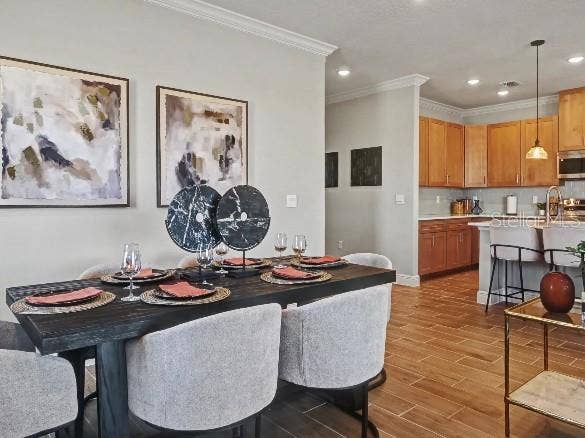 4349 WINESAP WAY, Lakeland, FL 33810 Model home - actual features may vary.