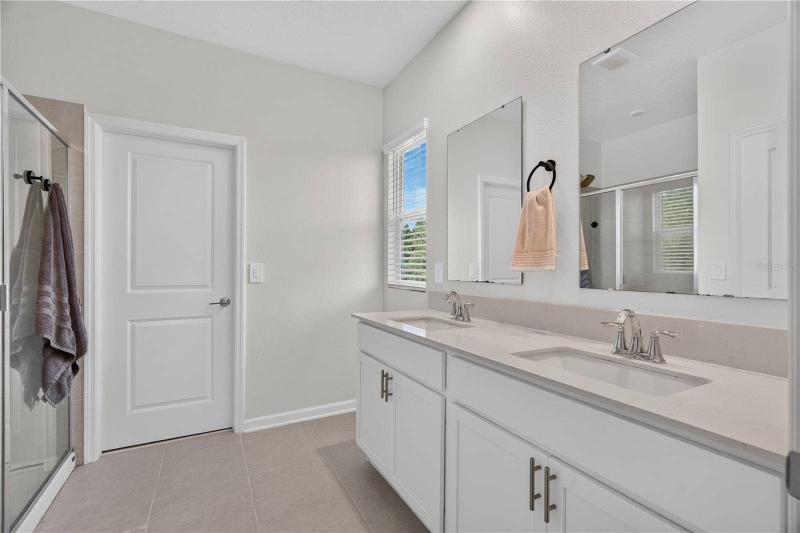 685 PERONI AVENUE, Debary, FL 32713 Primary Bathroom with Dual Sink