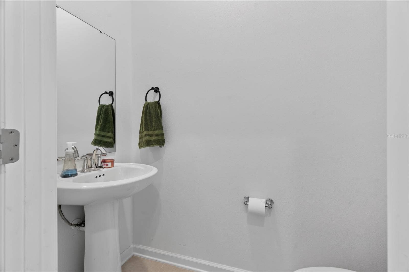 685 PERONI AVENUE, Debary, FL 32713 Half Bath