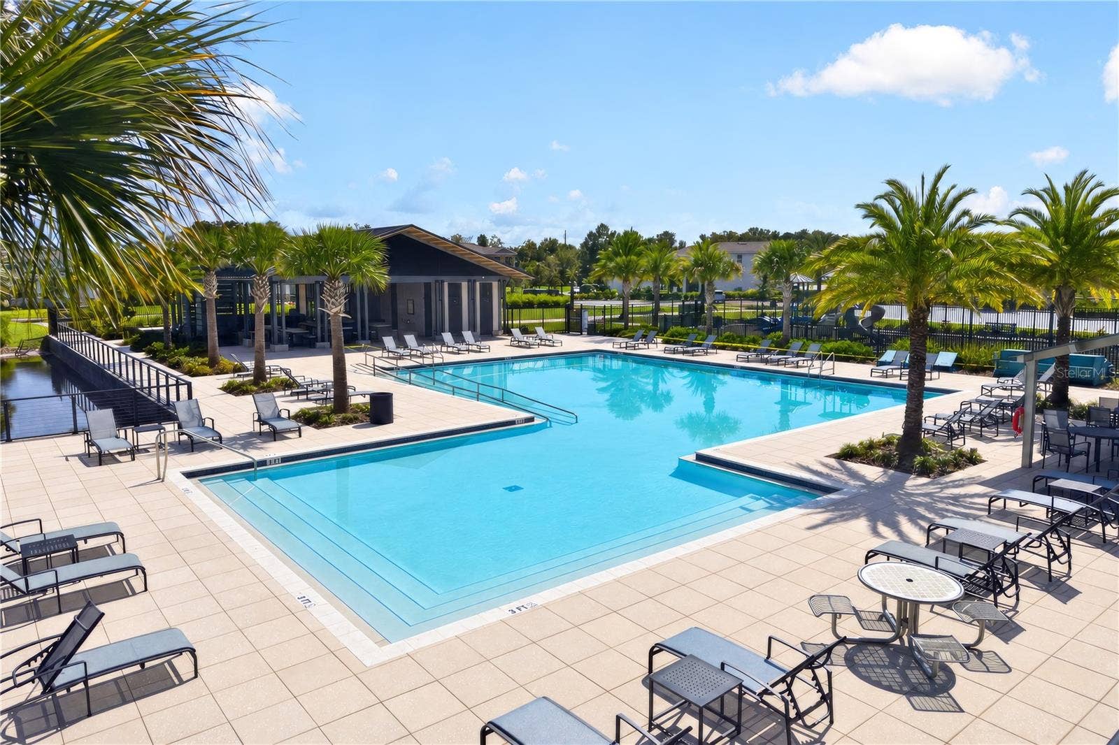 685 PERONI AVENUE, Debary, FL 32713 Community Pool