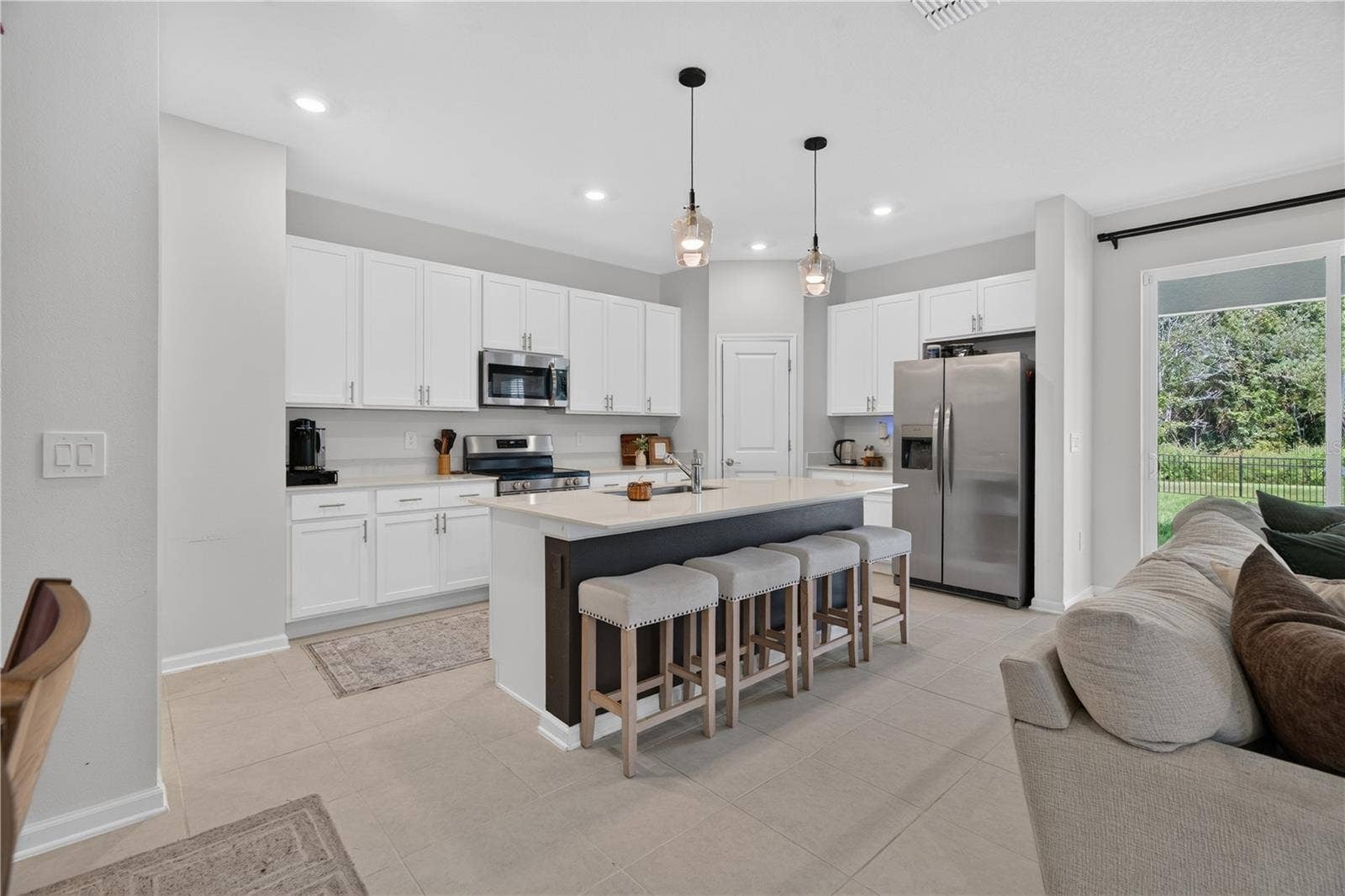 685 PERONI AVENUE, Debary, FL 32713 Kitchen with Stainless Steel Appliances