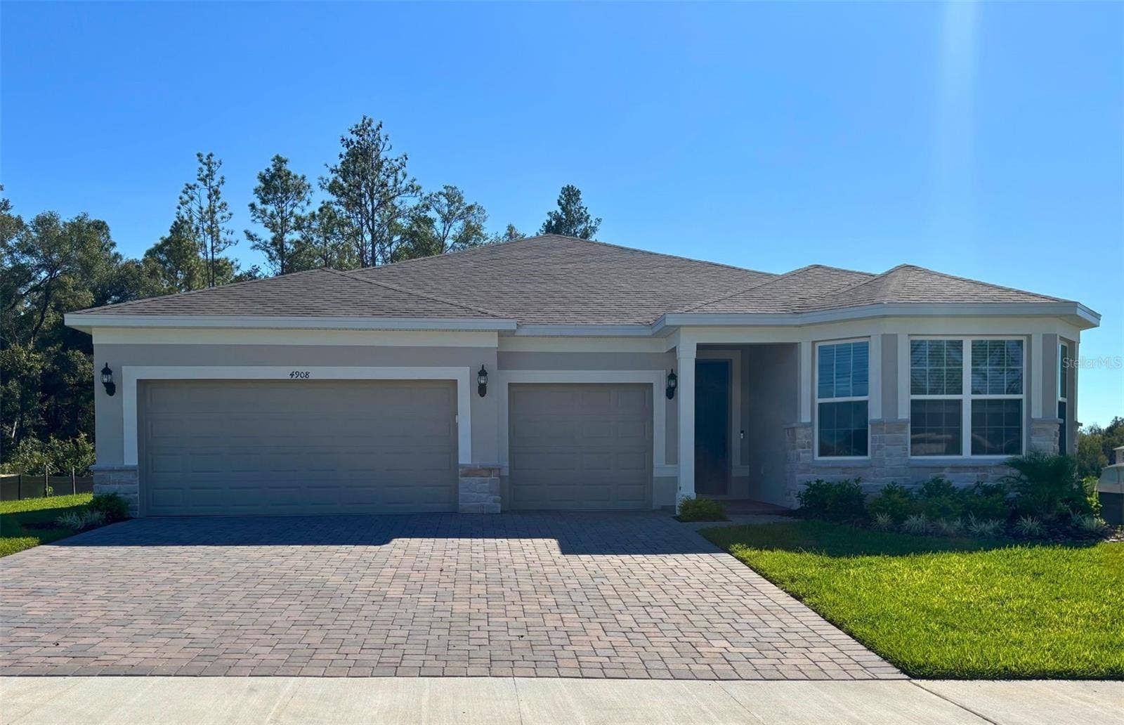 4908 HANDSOME HILLS DRIVE, Mount Dora, FL 32757 Actual home photo. Colors, finishes, textures and options may appear differently in person due to variations in monitors and viewing devices.