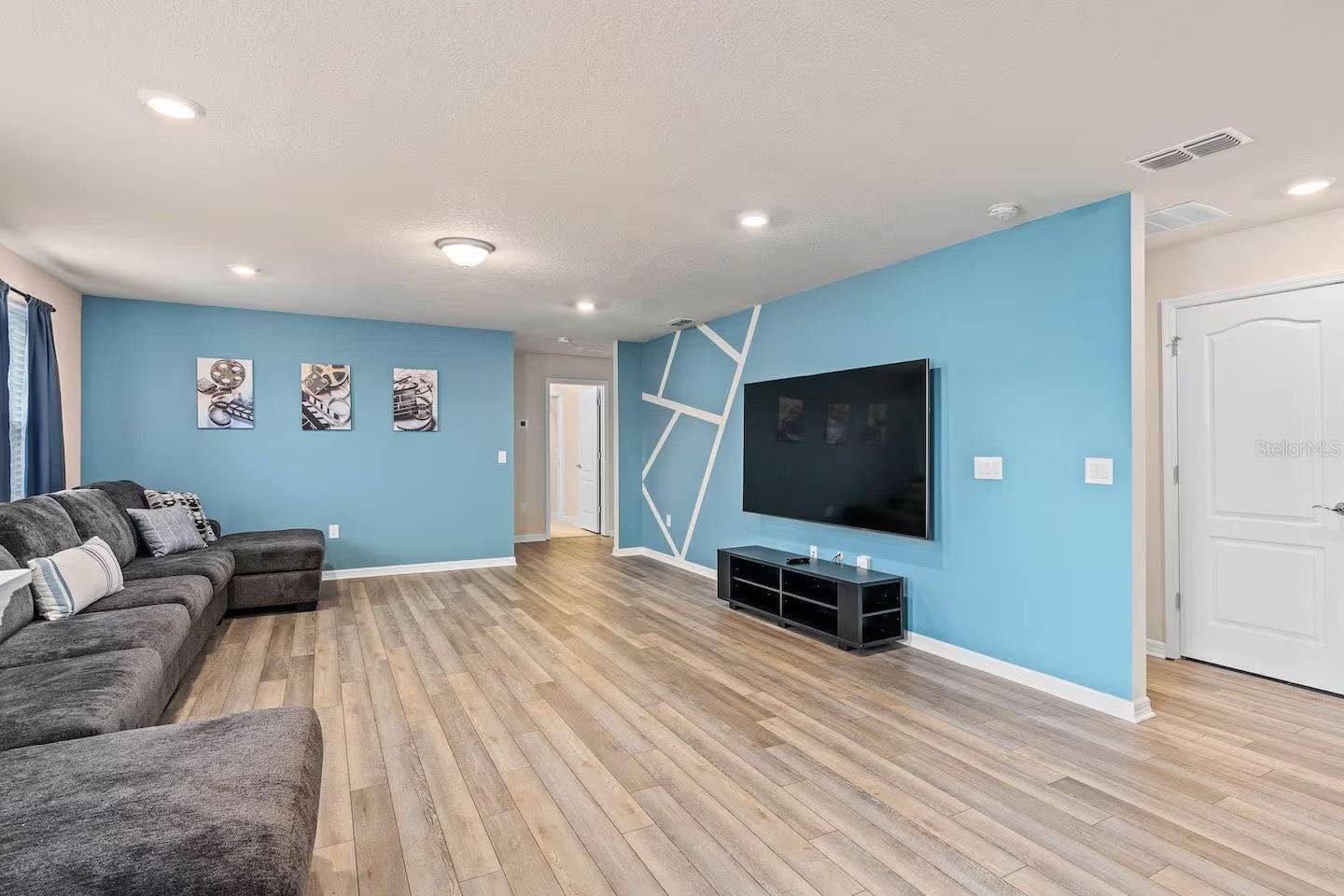 7180 OAKMOSS LOOP, Davenport, FL 33837 7180 OAKMOSS LOOP, Davenport, FL 33837