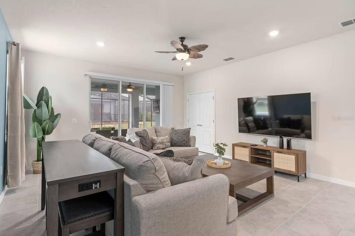 7180 OAKMOSS LOOP, Davenport, FL 33837 7180 OAKMOSS LOOP, Davenport, FL 33837