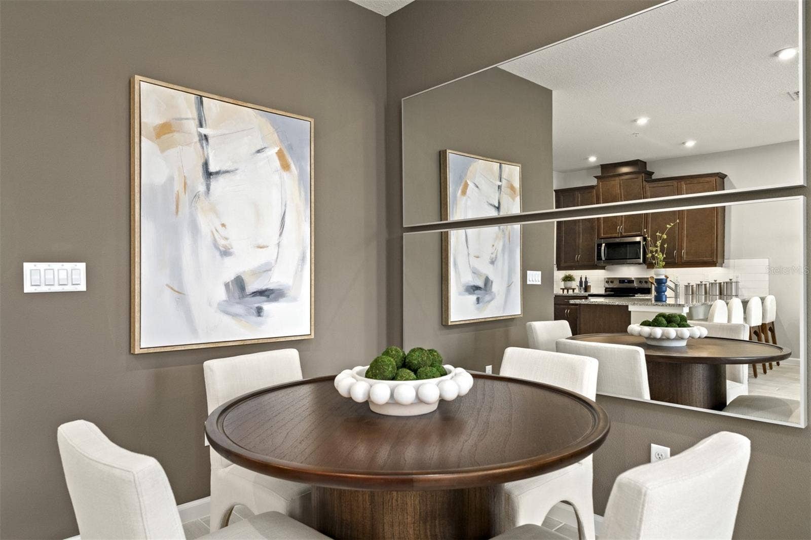 Meridian Parks Aurora Model Dining Room