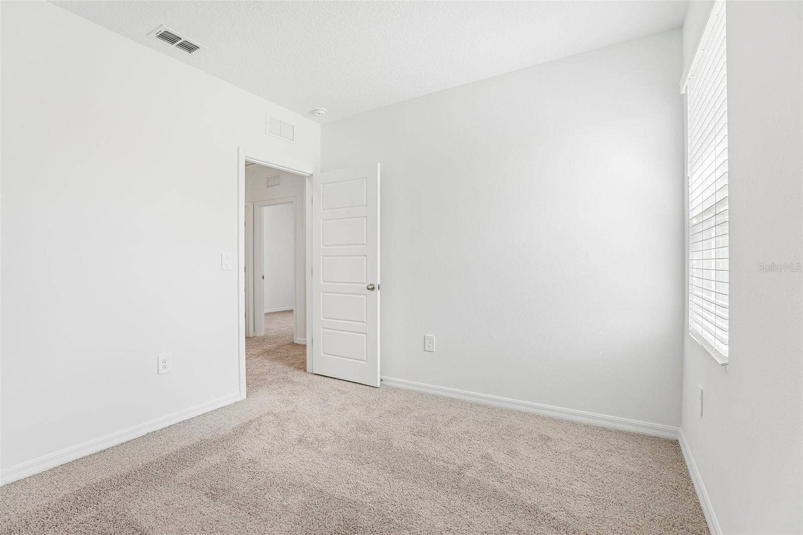 4755 ROLLING LAKE LANE, Davenport, FL 33837