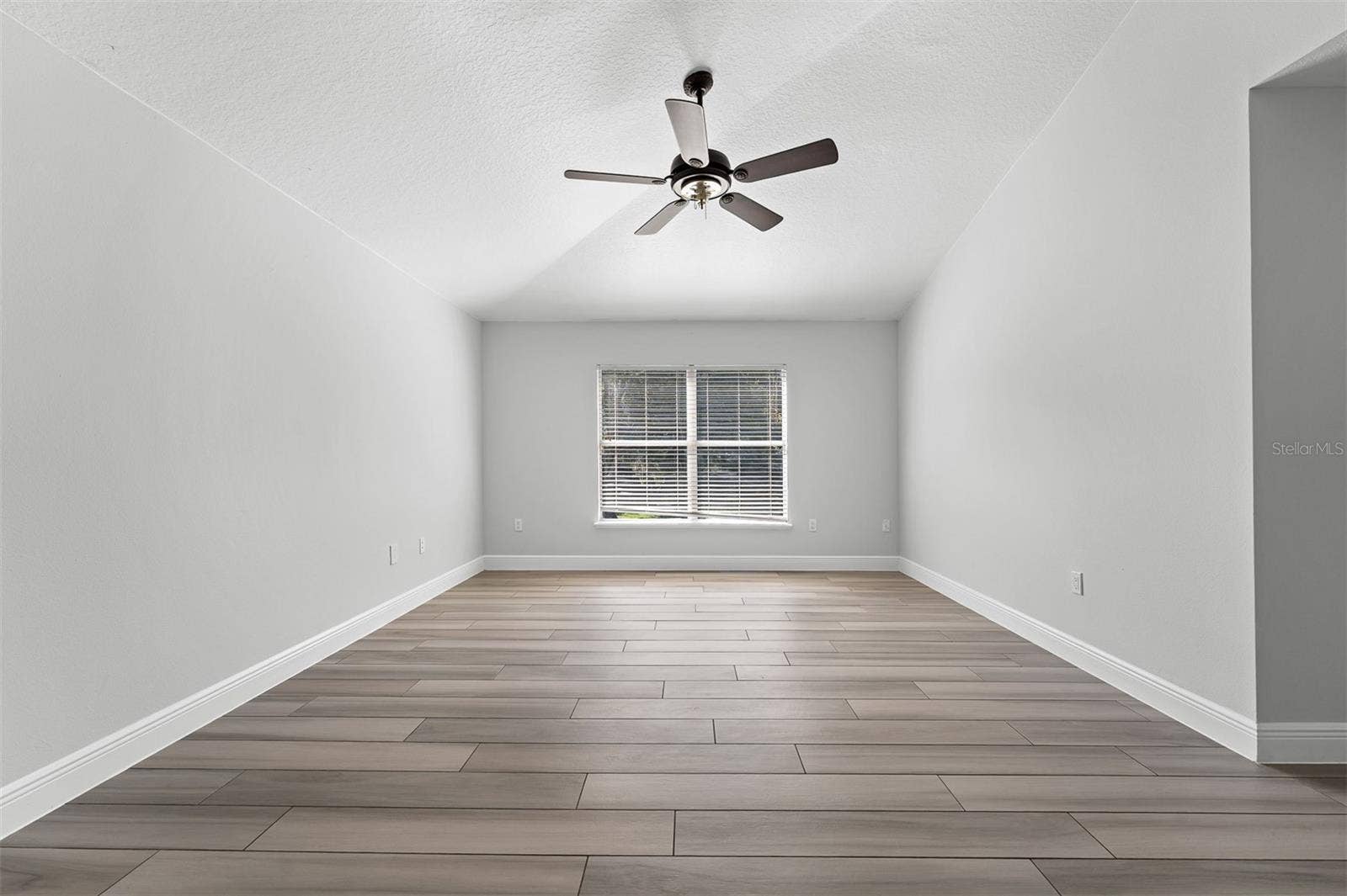 7406 LAKE MARNI COURT, Mount Dora, FL 32757 7406 LAKE MARNI COURT, Mount Dora, FL 32757
