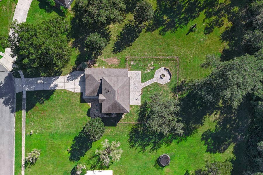 Property photo for 7406 LAKE MARNI COURT, Mount Dora, FL