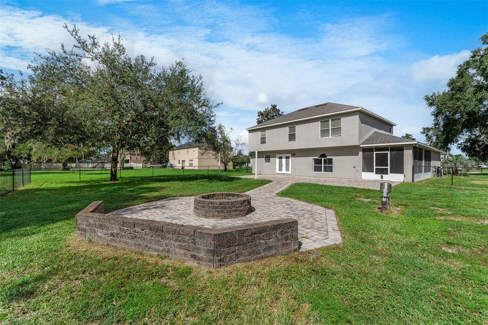7406 LAKE MARNI COURT, Mount Dora, FL 32757 7406 LAKE MARNI COURT, Mount Dora, FL 32757