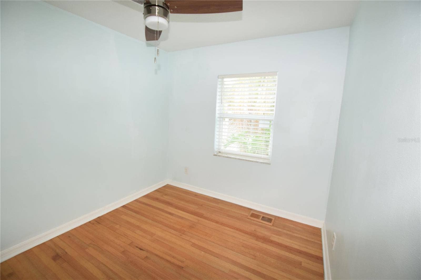 2212 HOFFNER AVENUE, Belle Isle, FL 32809 2212 HOFFNER AVENUE, Belle Isle, FL 32809