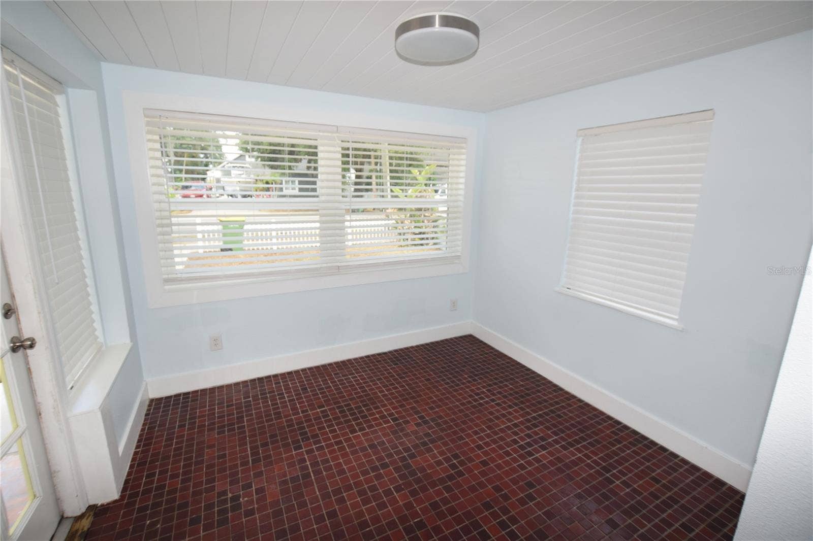 2212 HOFFNER AVENUE, Belle Isle, FL 32809 2212 HOFFNER AVENUE, Belle Isle, FL 32809
