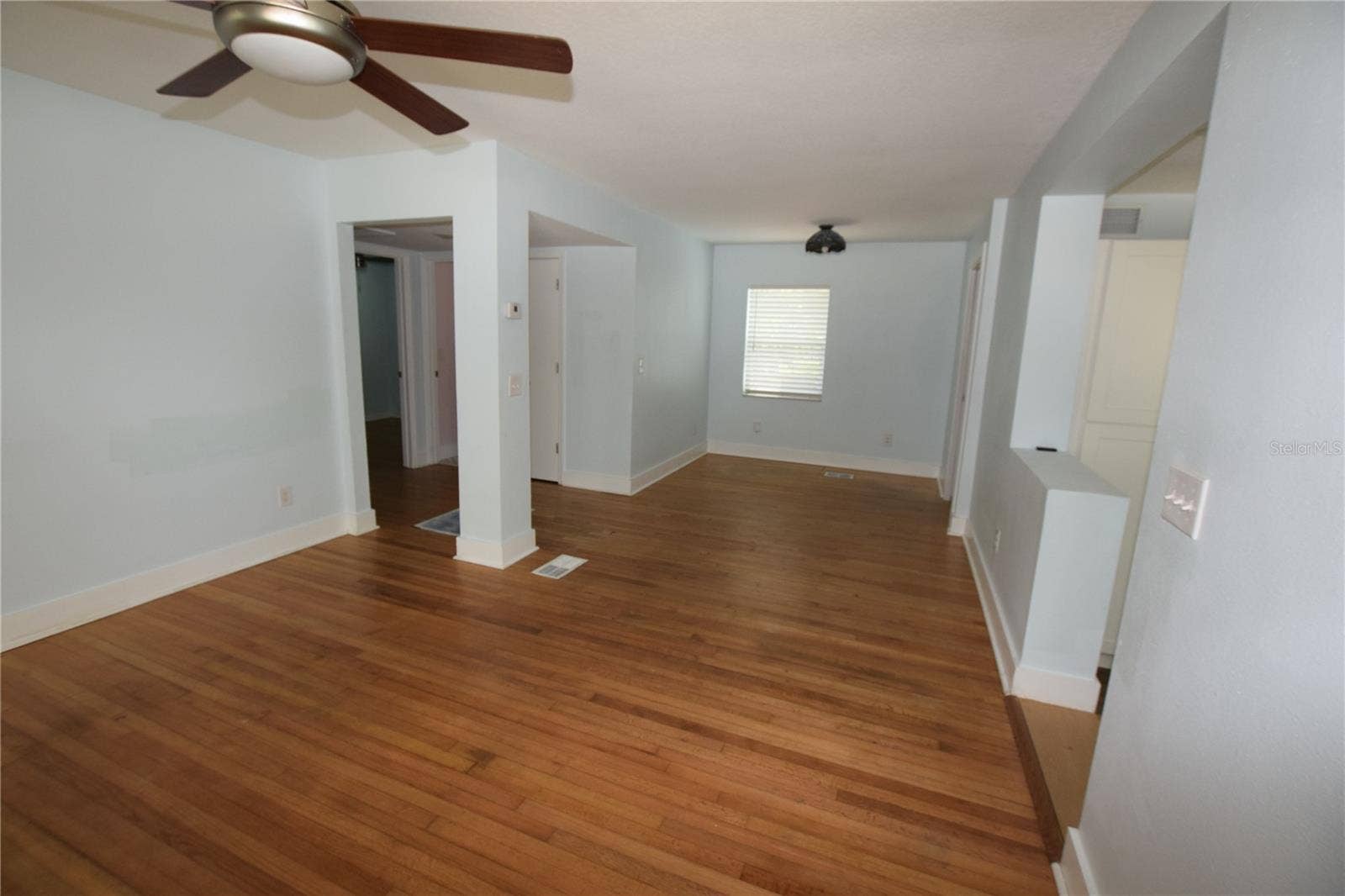 2212 HOFFNER AVENUE, Belle Isle, FL 32809 2212 HOFFNER AVENUE, Belle Isle, FL 32809