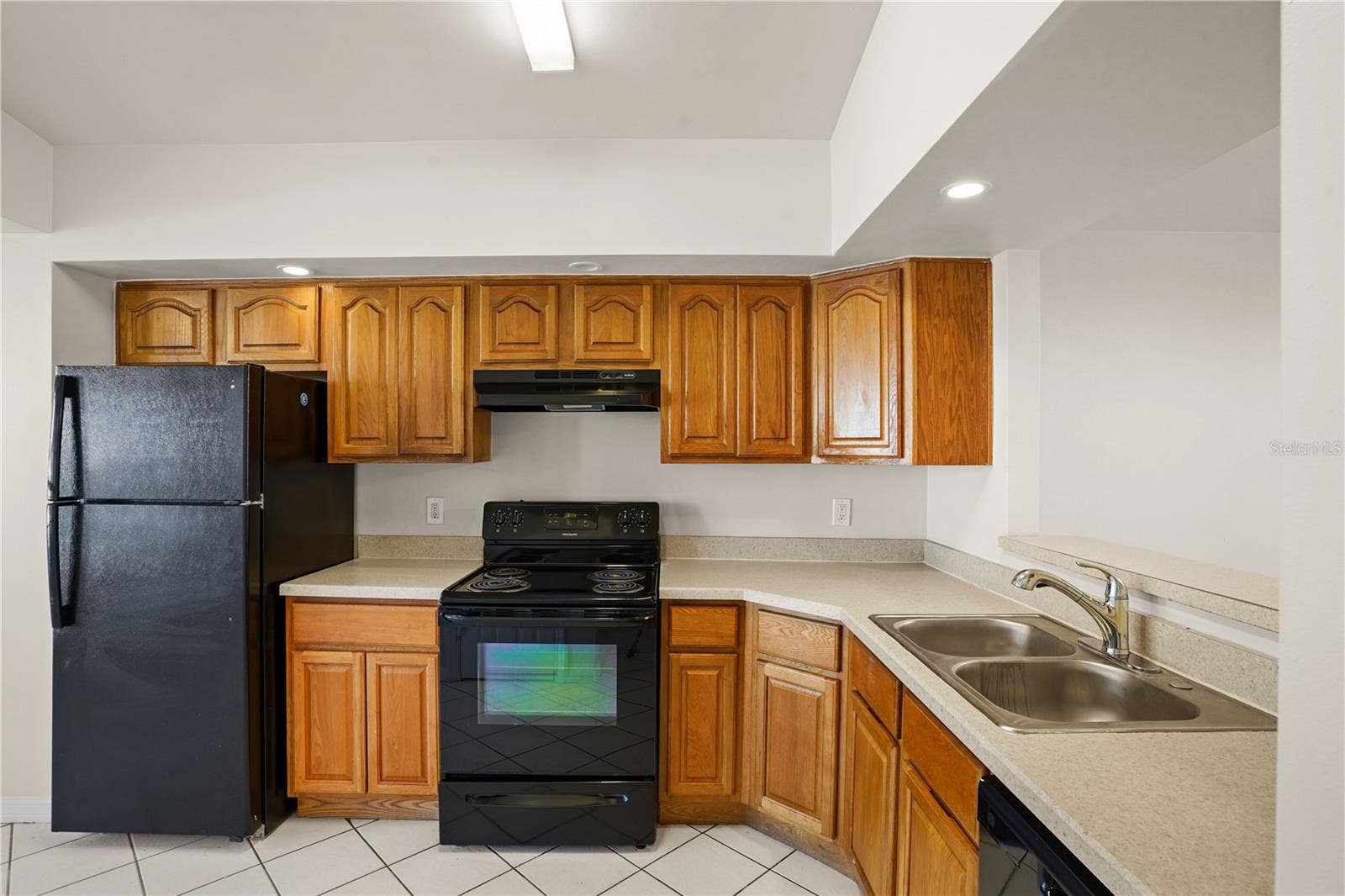 2616 WHALEBONE BAY DRIVE, Kissimmee, FL 34741