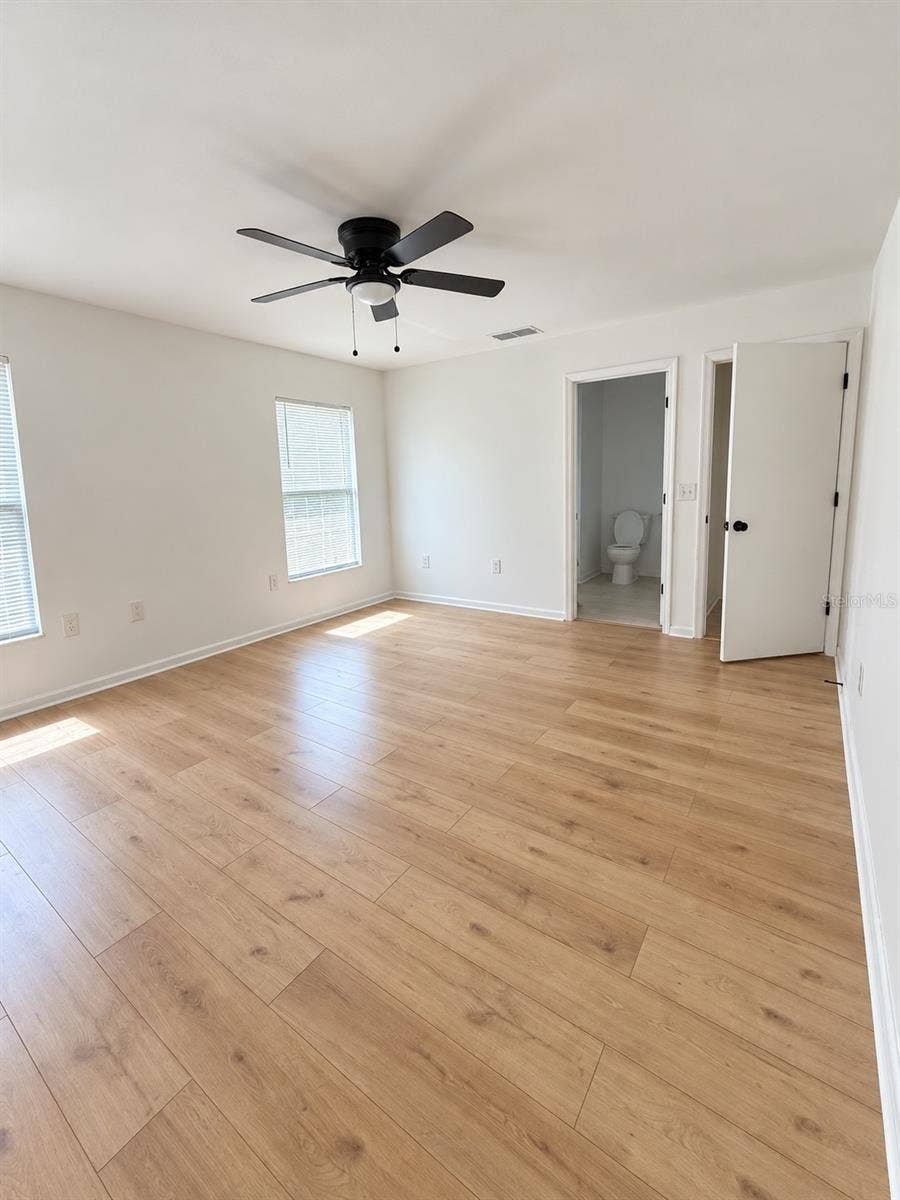 86 LAKE DAISY BOULEVARD, Winter Haven, FL 33884 master bedroom