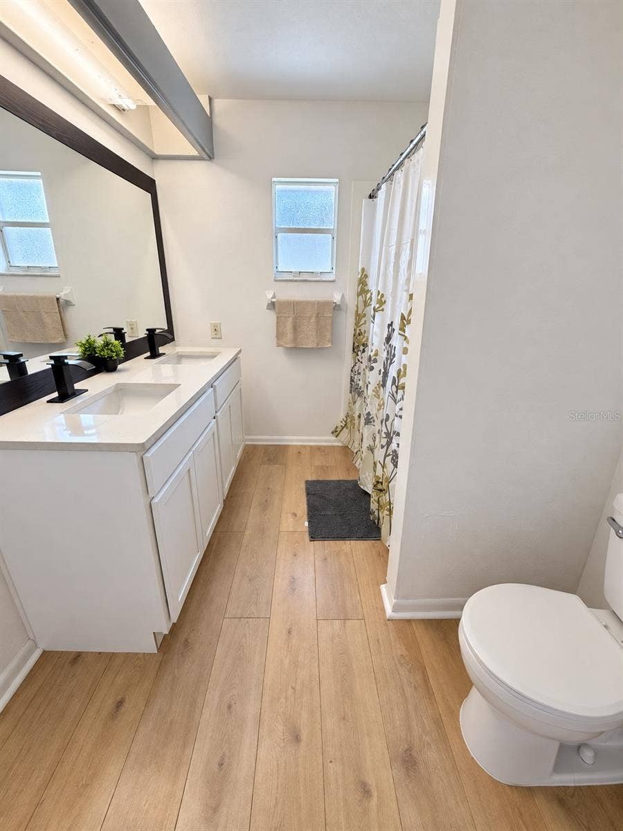 86 LAKE DAISY BOULEVARD, Winter Haven, FL 33884 master bath