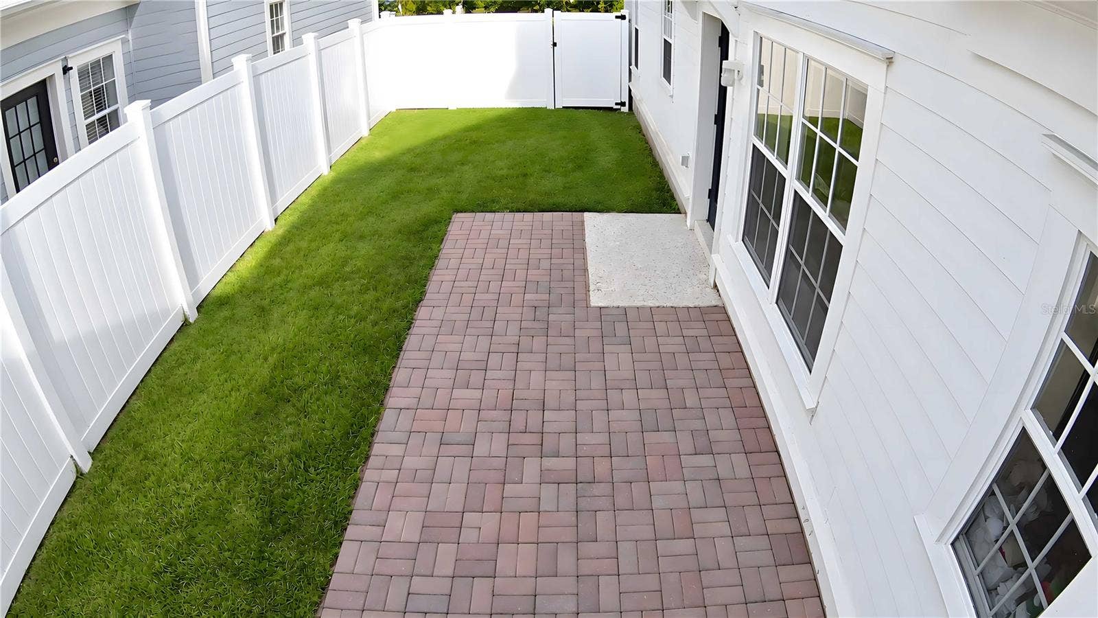 2904 SAINT GEORGE STREET, Orlando, FL 32814 Fenced patio