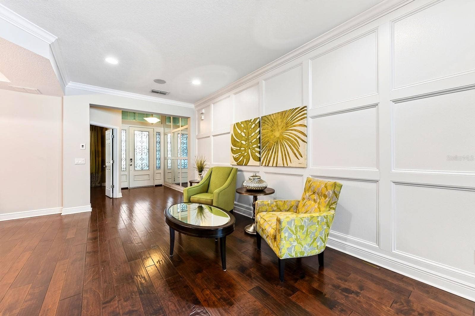 4443 PINE GOLD AVENUE, Apopka, FL 32712 Foyer open to the formal living and dining spaces.
