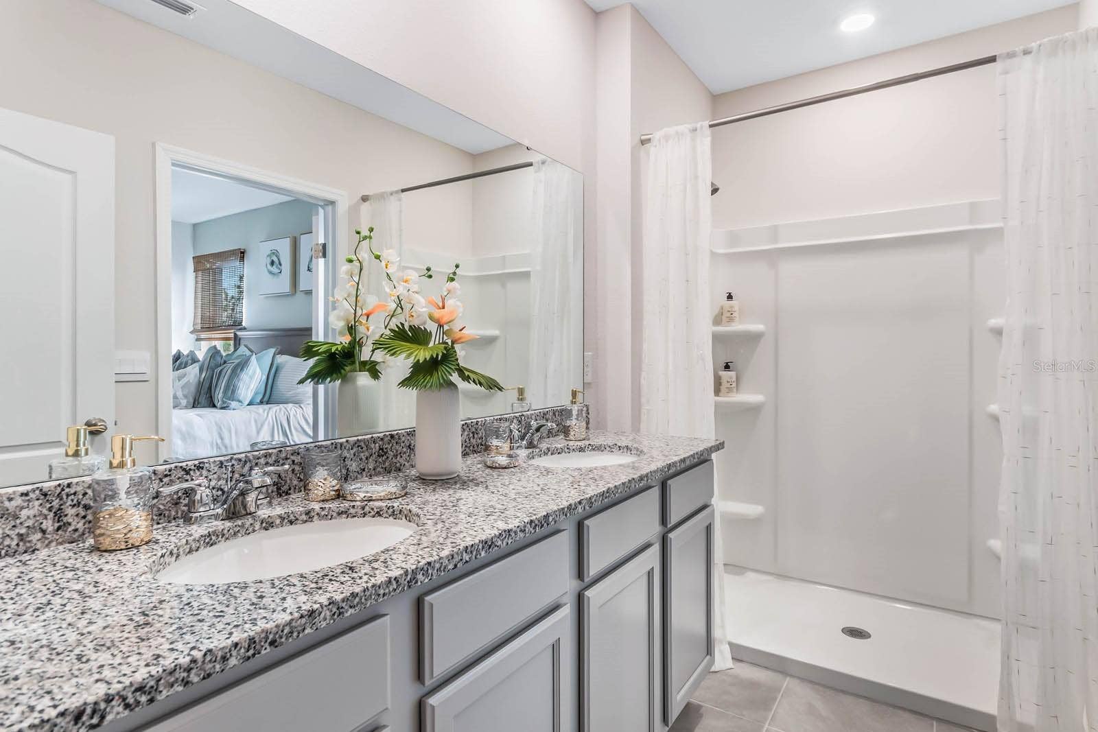 2807 WATERLILY WAY, Poinciana, FL 34759 2807 WATERLILY WAY, Poinciana, FL 34759