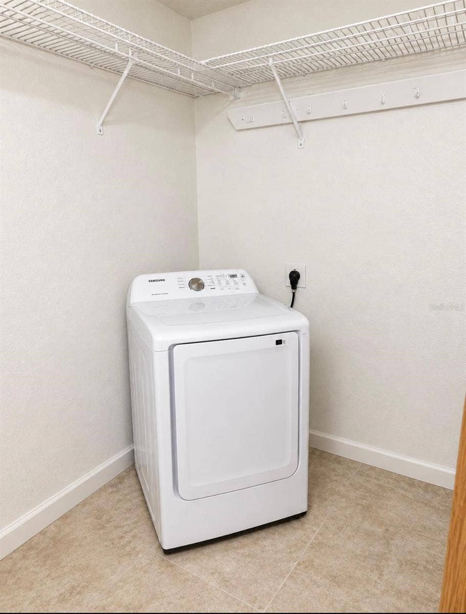 1315 E VOORHIS AVENUE, Deland, FL 32724 1315 E VOORHIS AVENUE, Deland, FL 32724