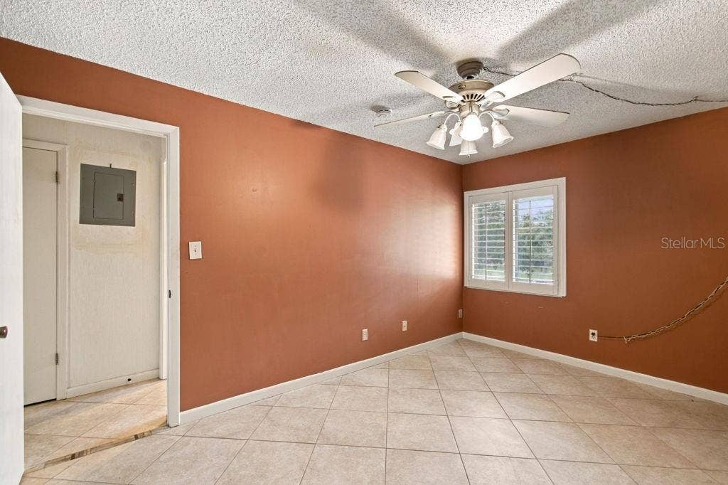 12 ESCONDIDO CIRCLE, #114, Altamonte Springs, FL 32701 Bedroom 2