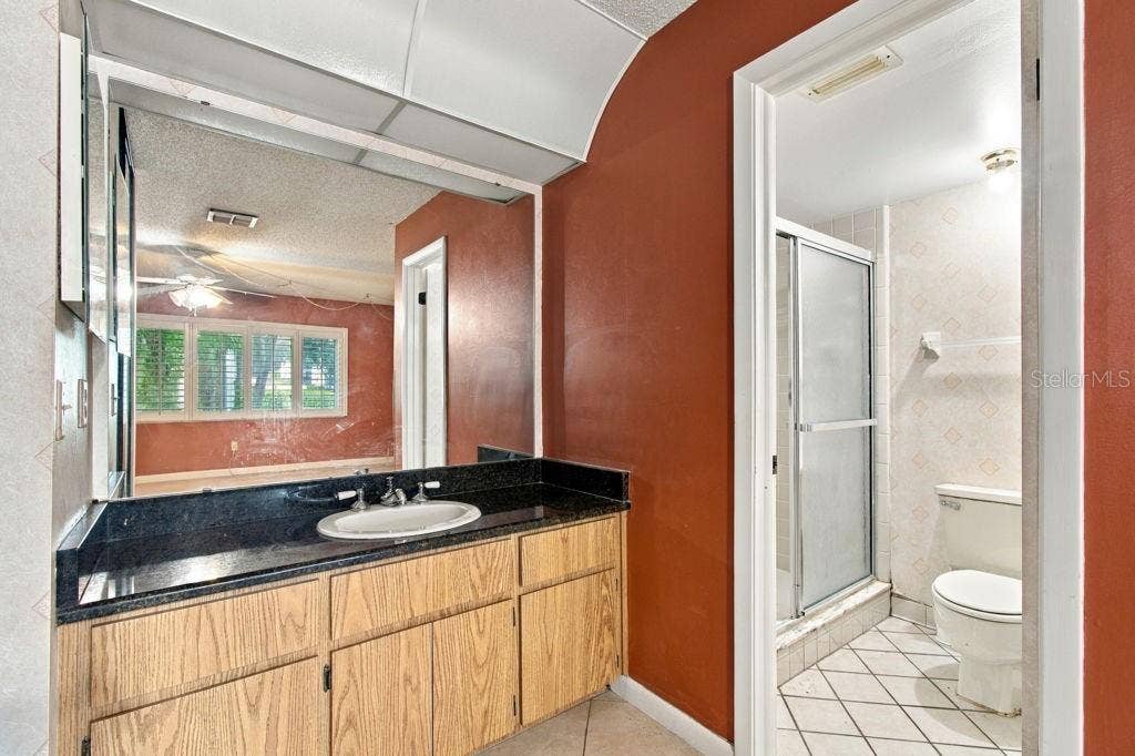 12 ESCONDIDO CIRCLE, #114, Altamonte Springs, FL 32701 Primary Bath