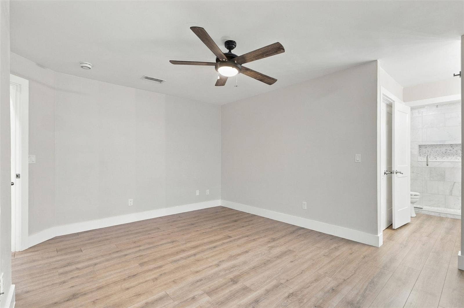 194 GRAY DOVE COURT, Daytona Beach, FL 32119