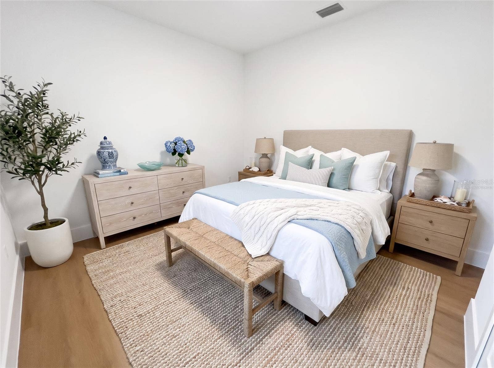 4091 SW 130TH LOOP, Ocala, FL 34473 Virtually Staged