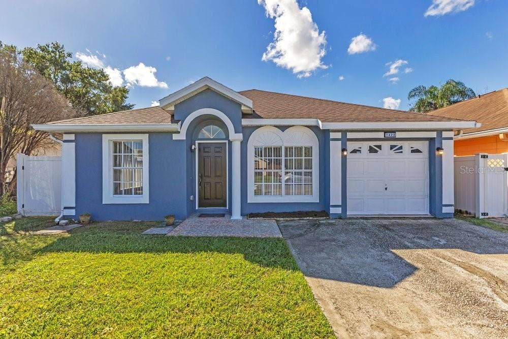 7422 HOLLOW RIDGE CIRCLE, Orlando, FL 32822