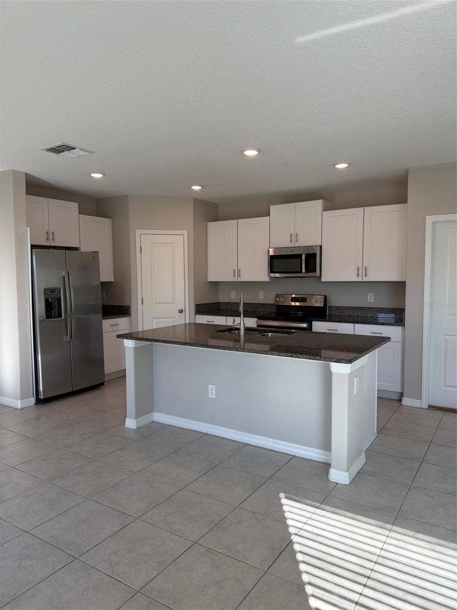 15713 FORT ISLAND PLACE, Sun City Center, FL 33573 15713 FORT ISLAND PLACE, Sun City Center, FL 33573