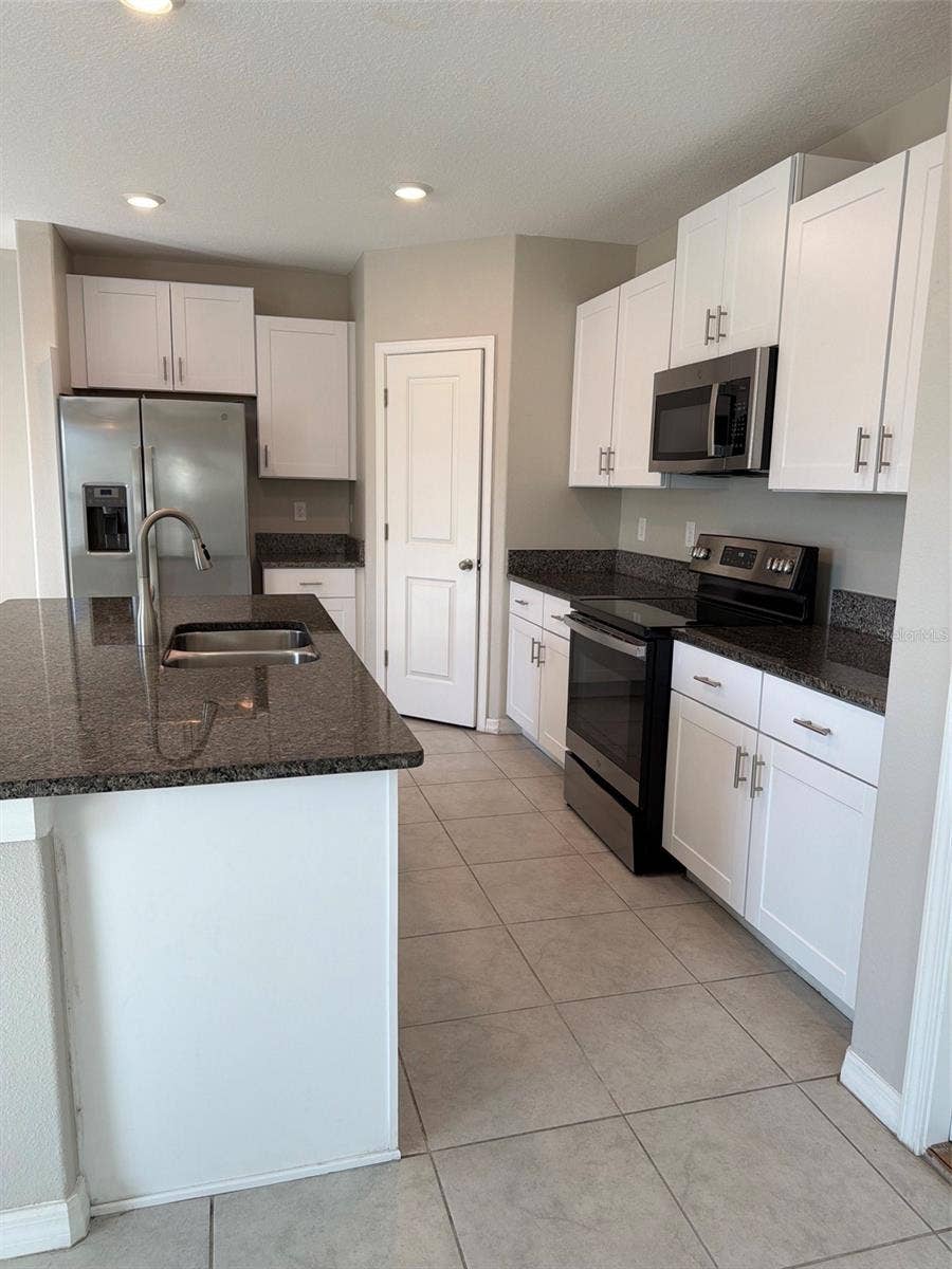 15713 FORT ISLAND PLACE, Sun City Center, FL 33573 15713 FORT ISLAND PLACE, Sun City Center, FL 33573