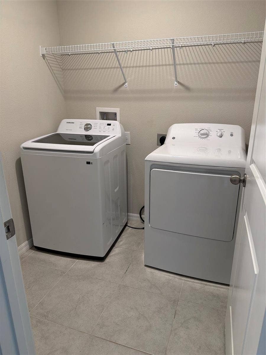 15713 FORT ISLAND PLACE, Sun City Center, FL 33573 15713 FORT ISLAND PLACE, Sun City Center, FL 33573