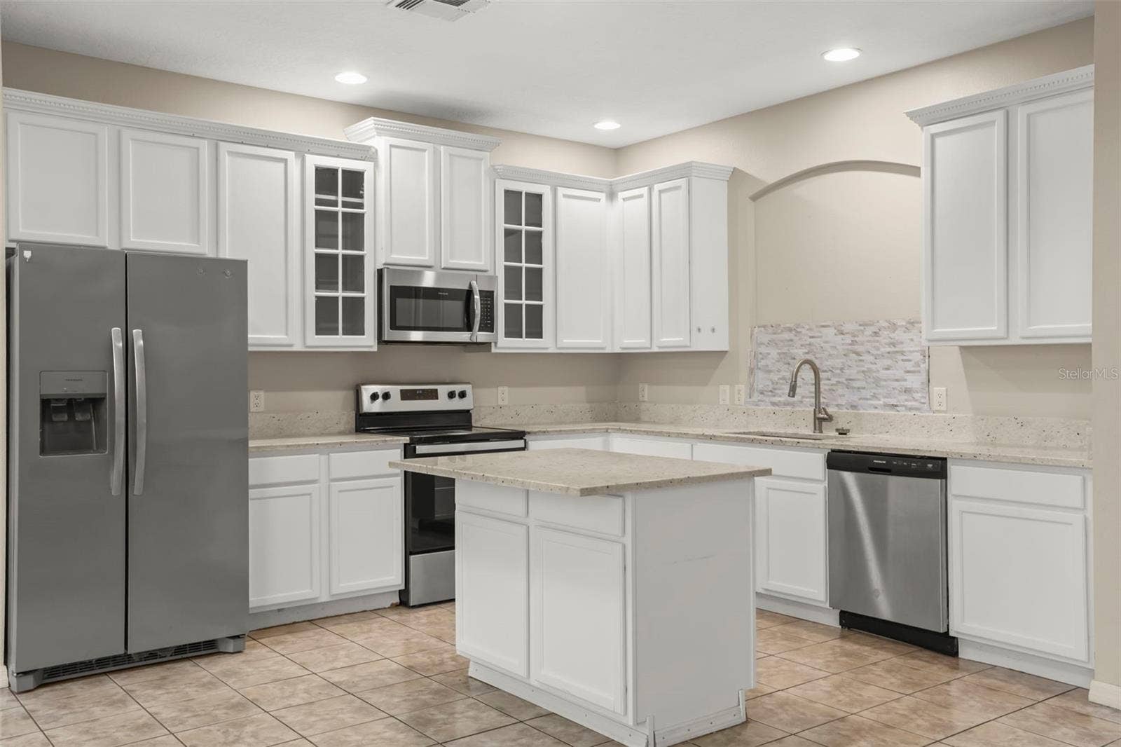 1418 SPRING FEST LANE, Orlando, FL 32828 1418 SPRING FEST LANE, Orlando, FL 32828