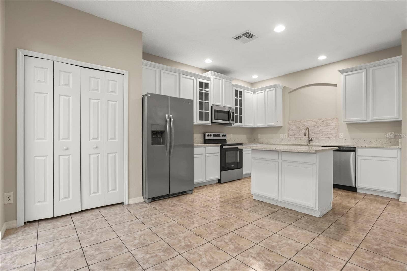 1418 SPRING FEST LANE, Orlando, FL 32828 1418 SPRING FEST LANE, Orlando, FL 32828
