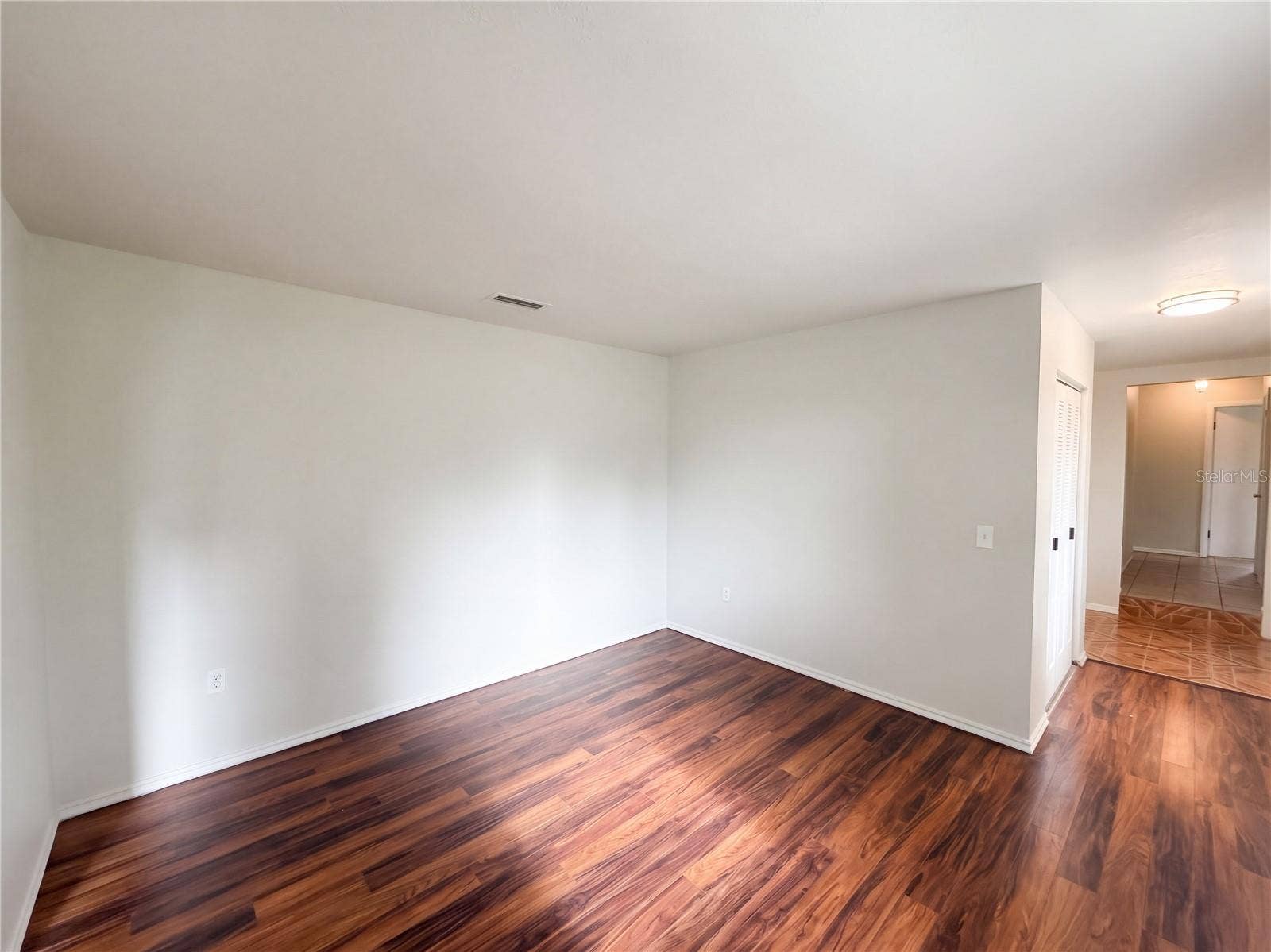 2303 S SWAN COURT NE, Winter Haven, FL 33881 2303 S SWAN COURT NE, Winter Haven, FL 33881