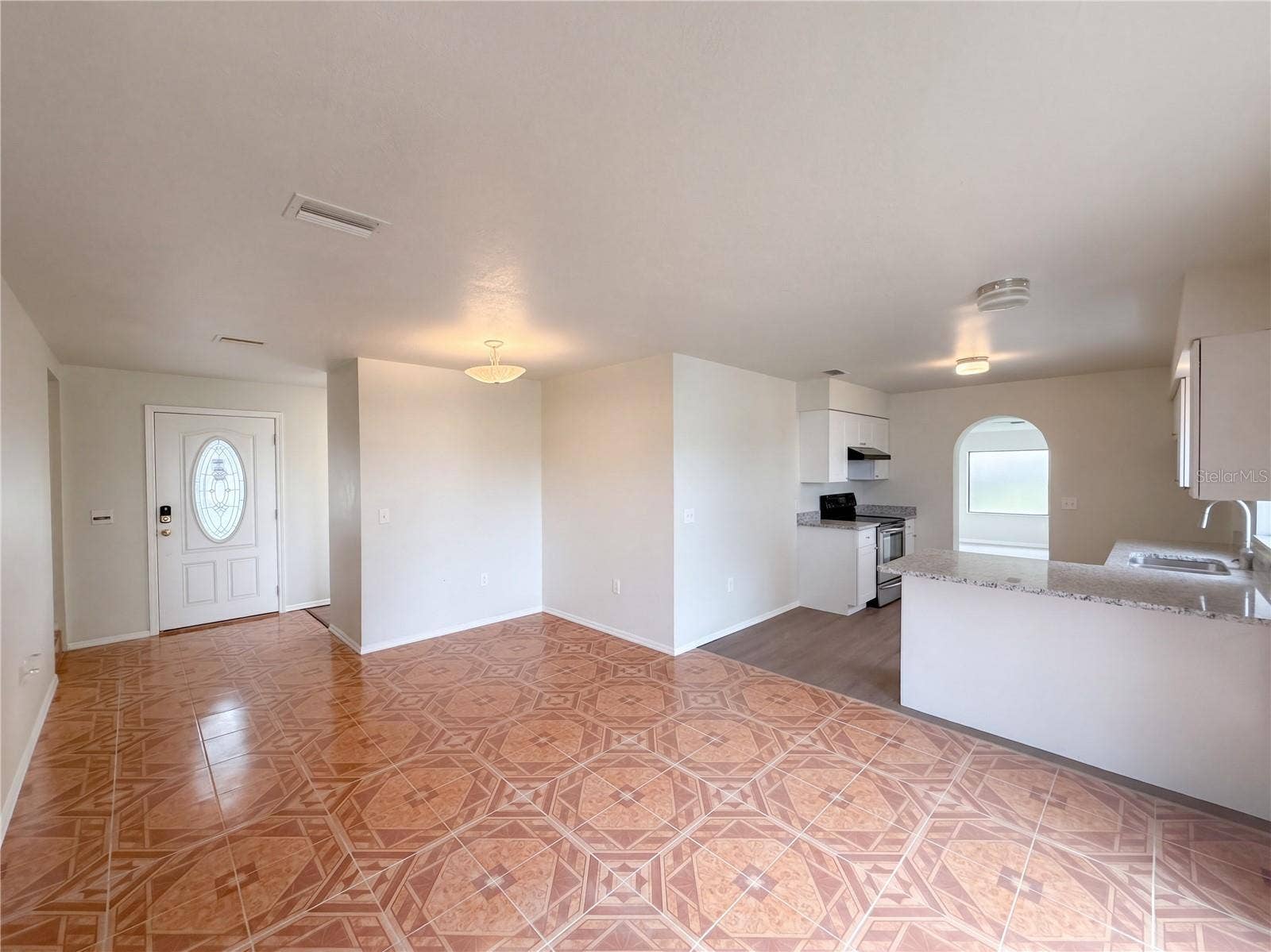 2303 S SWAN COURT NE, Winter Haven, FL 33881 2303 S SWAN COURT NE, Winter Haven, FL 33881