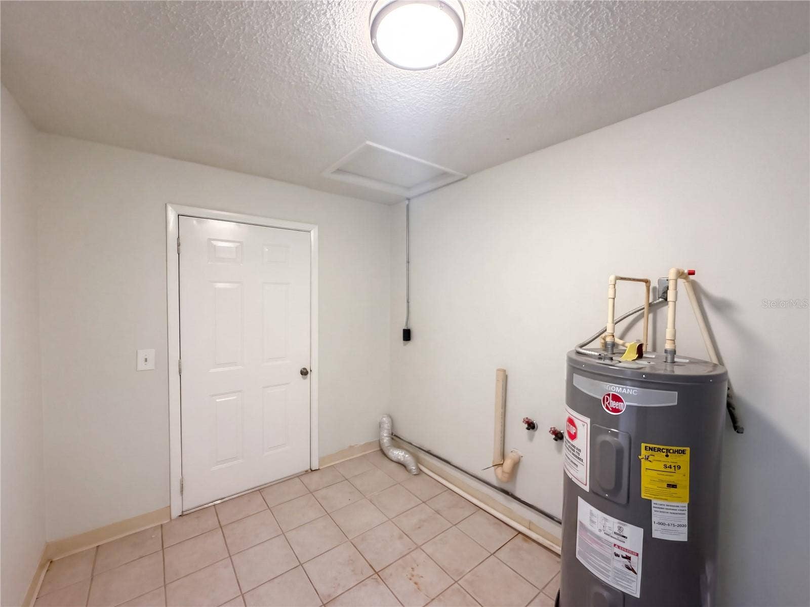 2303 S SWAN COURT NE, Winter Haven, FL 33881 2303 S SWAN COURT NE, Winter Haven, FL 33881