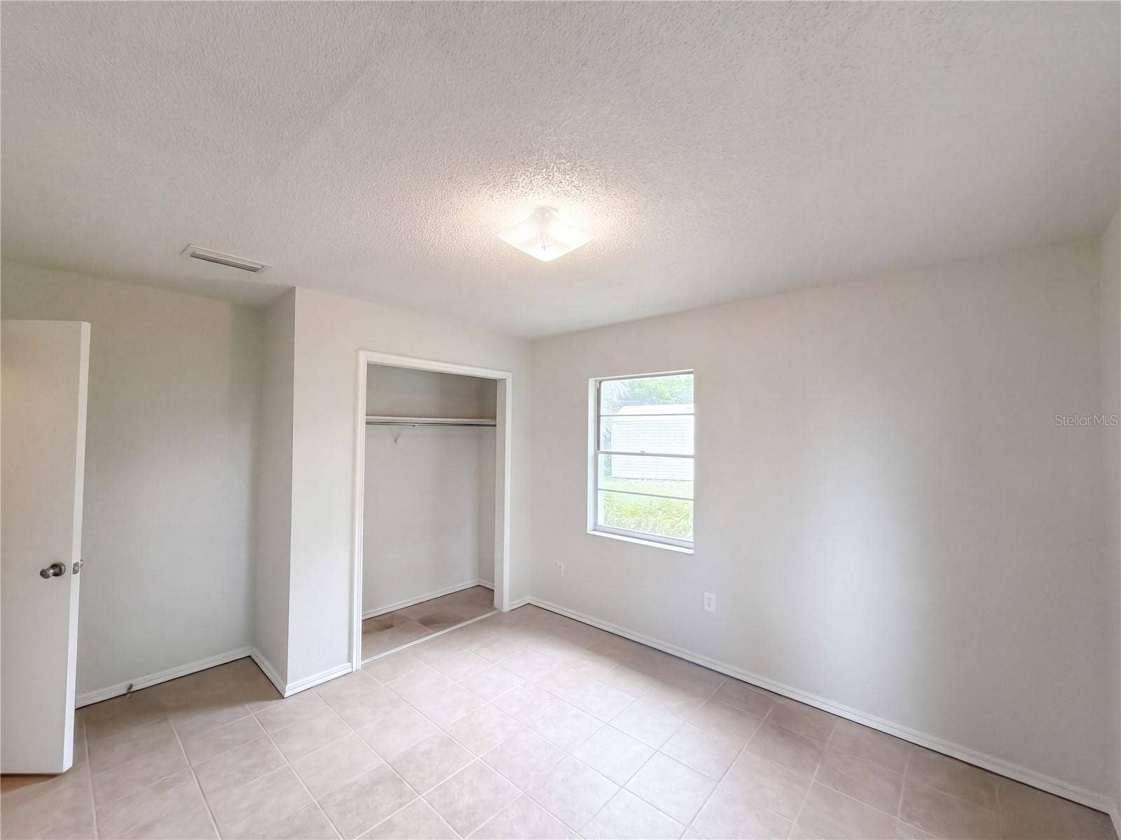 2303 S SWAN COURT NE, Winter Haven, FL 33881 2303 S SWAN COURT NE, Winter Haven, FL 33881